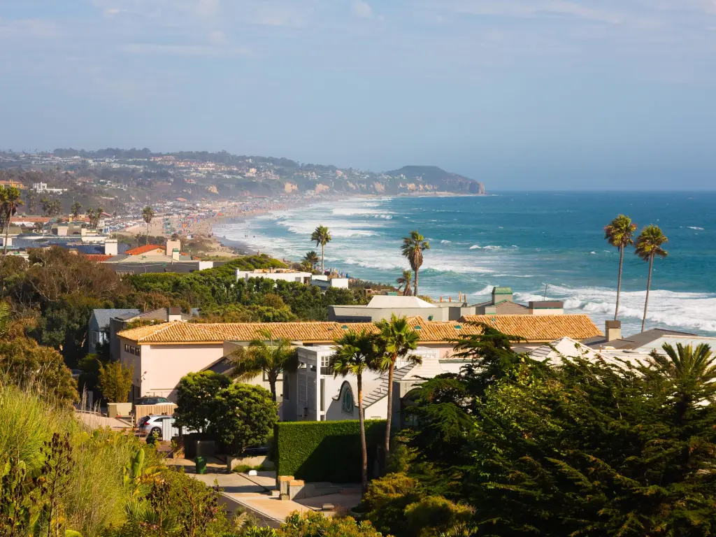 Expensive mansions near the beach with the ocean in view